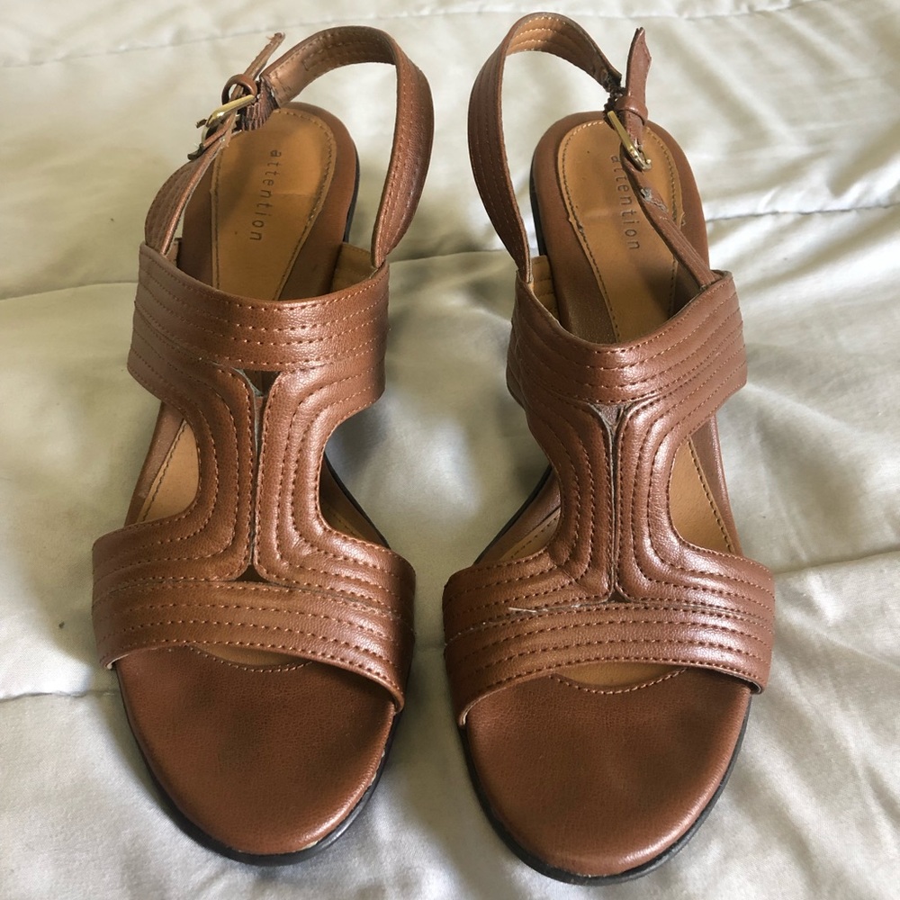 Women’s shoes